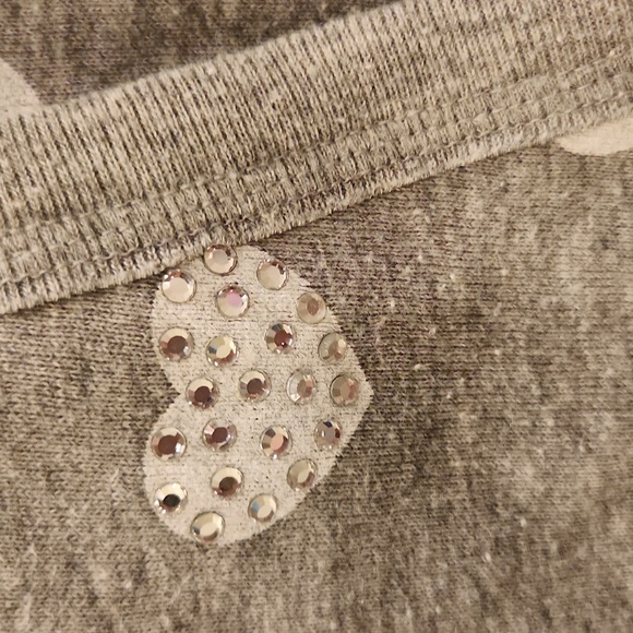NWOT PINK Victoria's Secret Gray Heart Hoodie - Picture 3 of 5